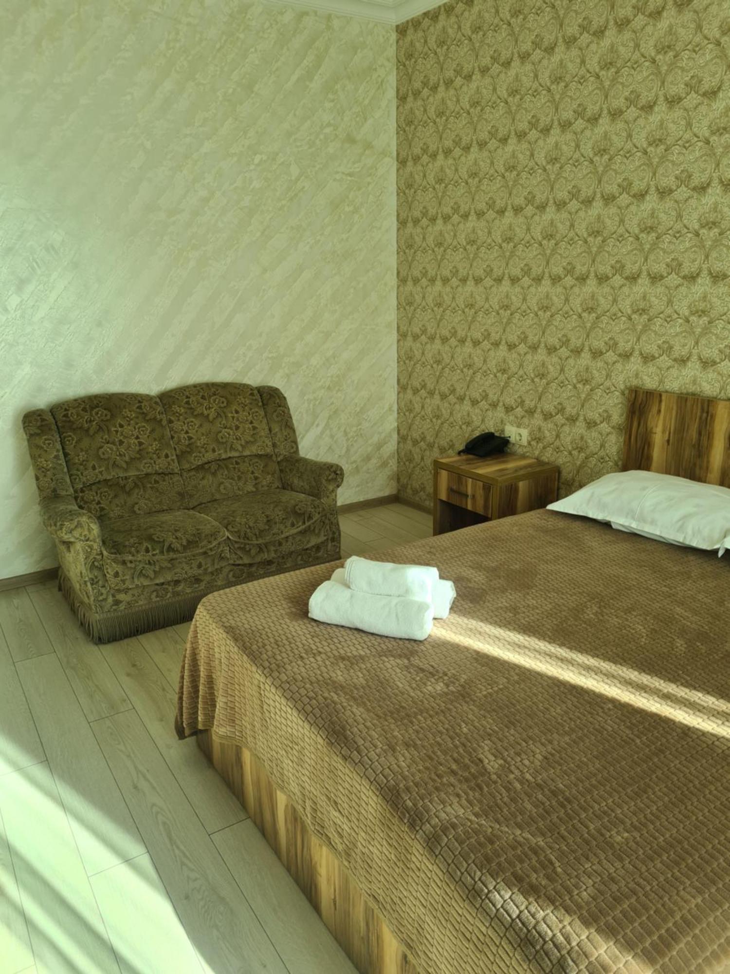 Mikepalace Batumi Habitación foto
